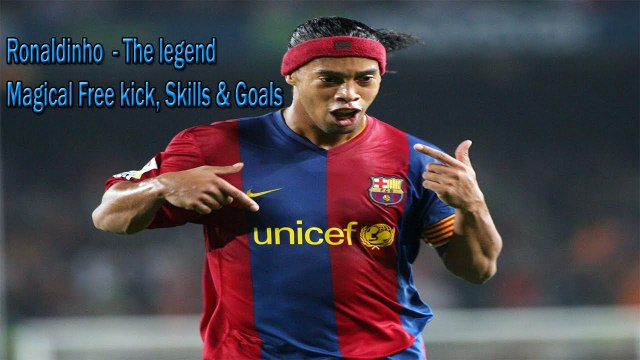 Ronaldinho Gaúcho ● Greatest Magician ● Skills & Goals HD