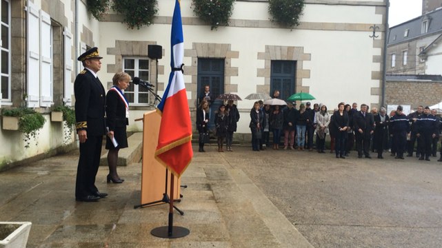 Attentats de Paris : plusieurs centaines de Pontivyens recueillis