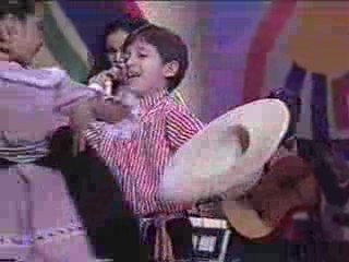 Eva ayllon: que viva el peru señores!