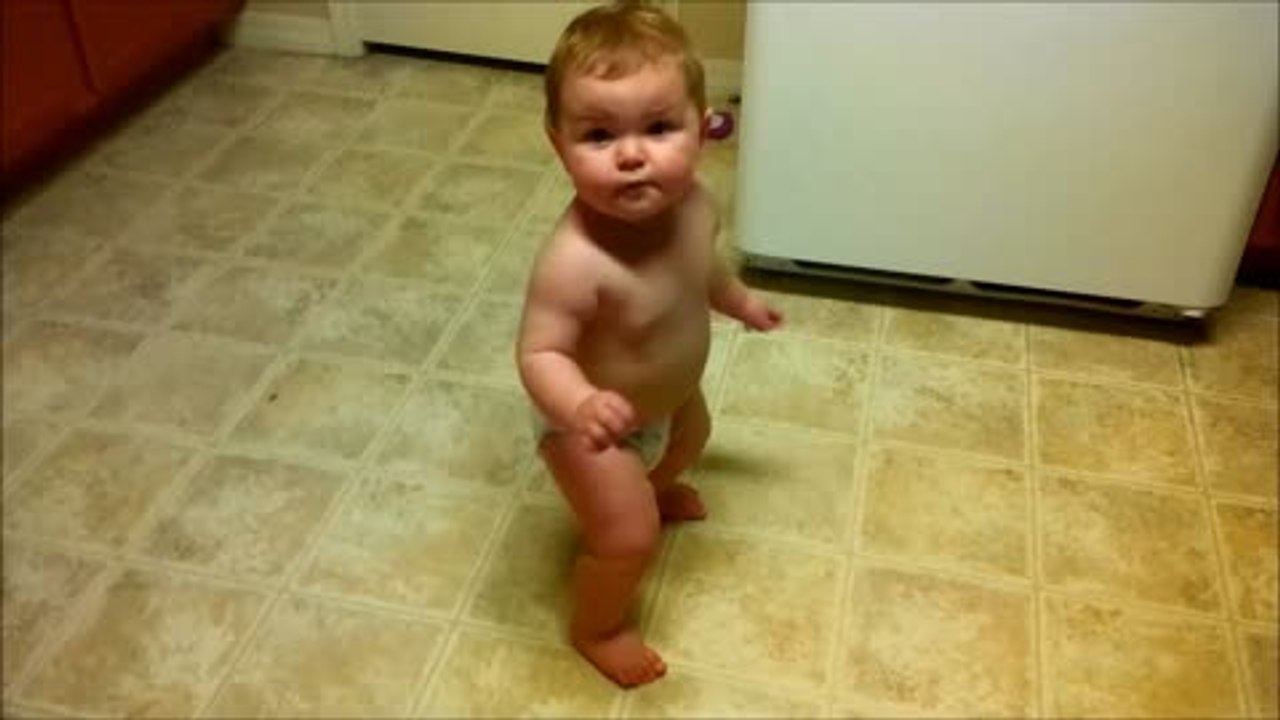 Toddler Performs Funny Dance Moves