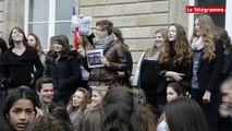 Quimper. 2.000 jeunes rassemblés place Saint-Corentin