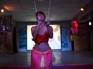 Mabuhay Restop Poy Dance with Tia Gloria