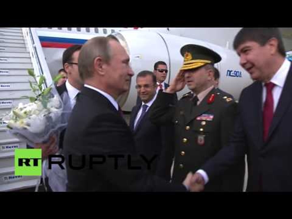 Putin arrives in Turkey ahead of G20 summit
