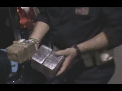 Palermo - In auto con cento chili di hashish: arrestato (13.11.15)