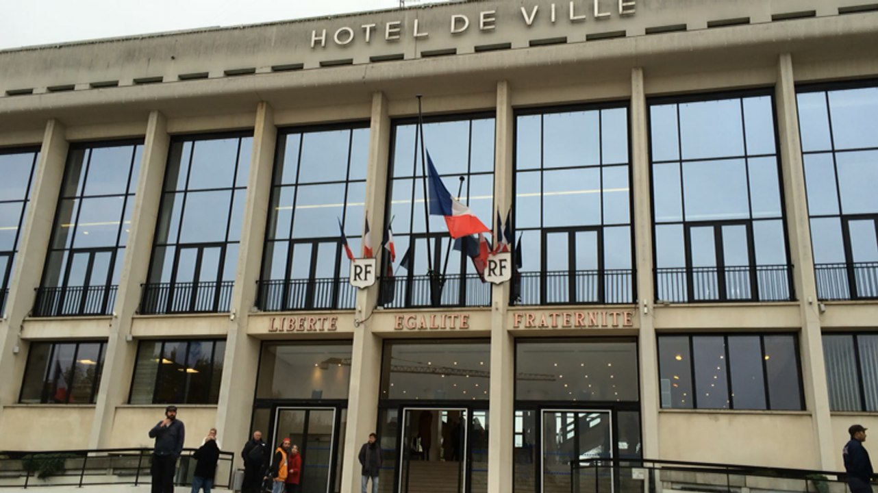 Hommage aux victimes des attentats à Saint-Nazaire