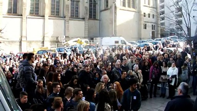 A Firminy : la Marseillaise reprise par 600 personnes