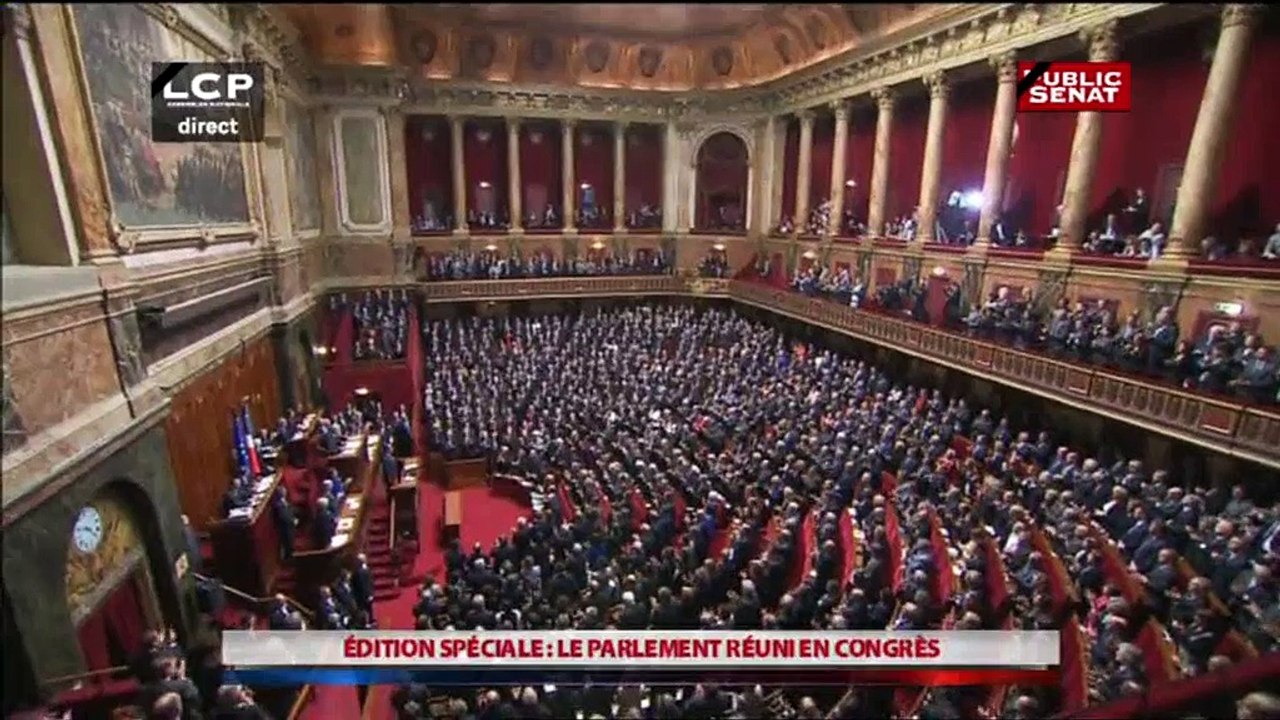 La Marseillaise chantée par les parlementaires, réunis en Congrès à Versailles