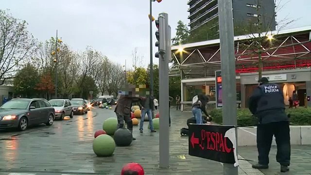 Belgian anti-terror police arrest man in connection with Paris attacks