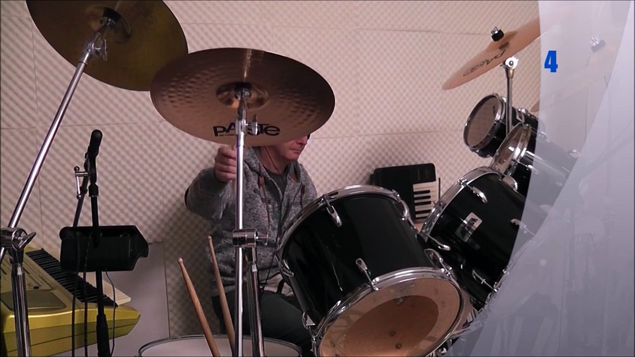 Backingtrack Drumloop  Drums 120 BPM 4/4 Takt