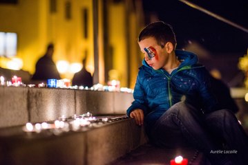 MAURIENNE FLASH : Hommage aux victimes des attentats commis à Paris le 13 novembre 2015