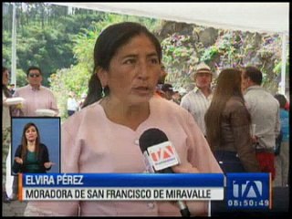 Rodas entregó un puente en el sector de Guápulo