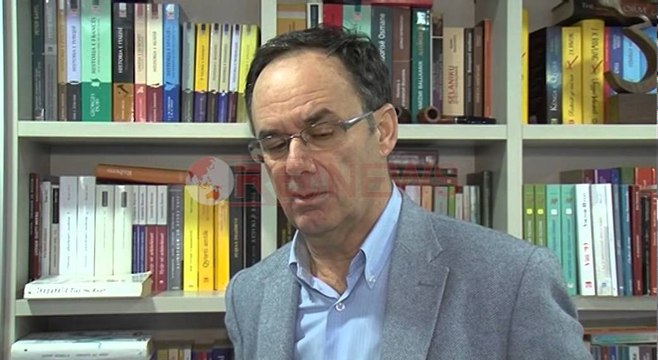 Panairi i Librit, më shumë vizitorë dhe më pak shitje- Ora News- Lajmi i fundit-