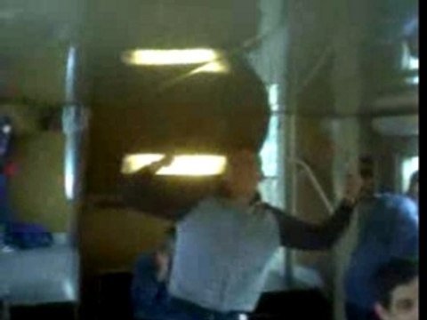 bordel de le train banlieu