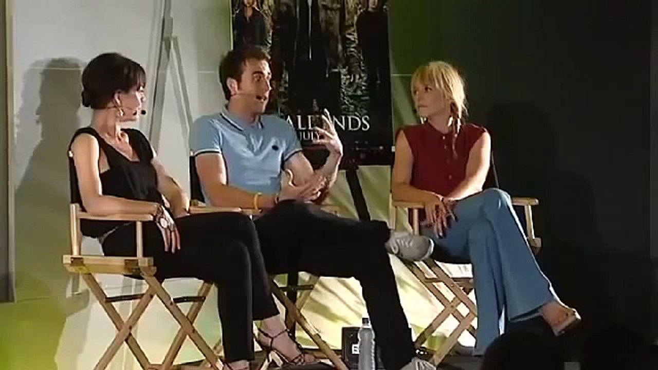 HARRY POTTER AND THE DEATHLY HALLOWS Interviews with Daniel Radcliffe, Emma Watson and Rup