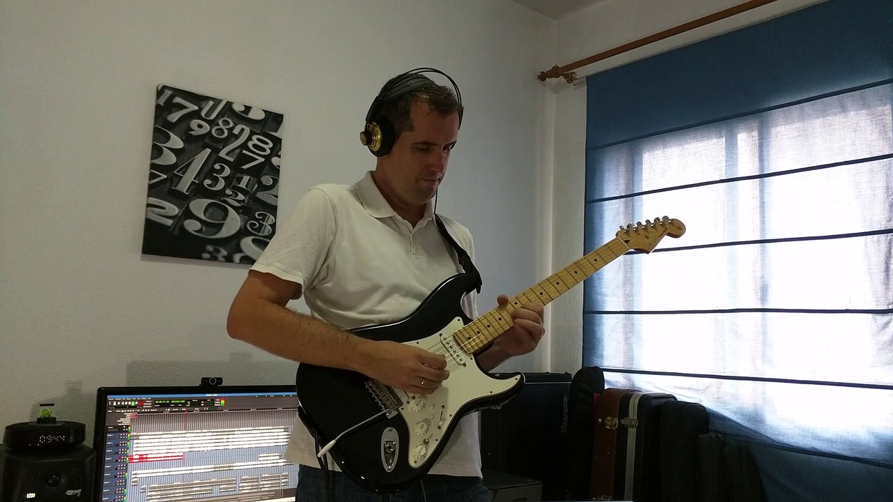 Daniel Bautista - Opening Theme