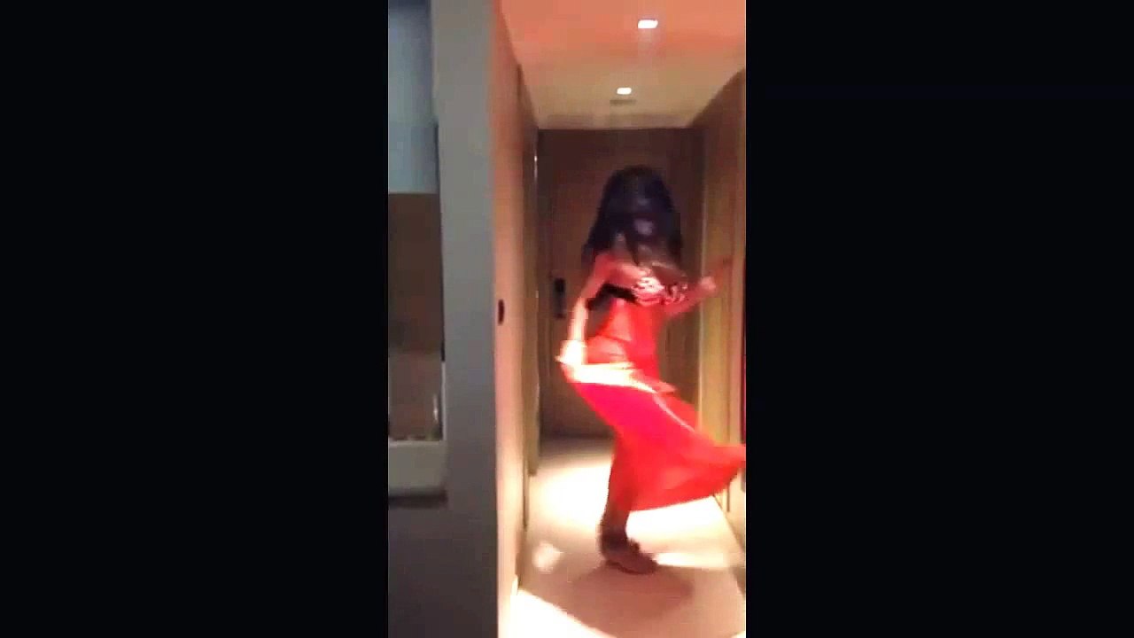 مش صافيناز .رقص شرقي مصري .Hot Belly Dance - Improvisation