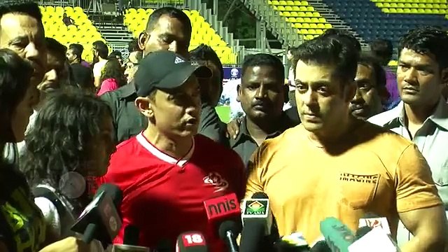 Twitter War Salman Khan, Shahrukh Khan & Aamir Khan Steal Each Other's Thunder