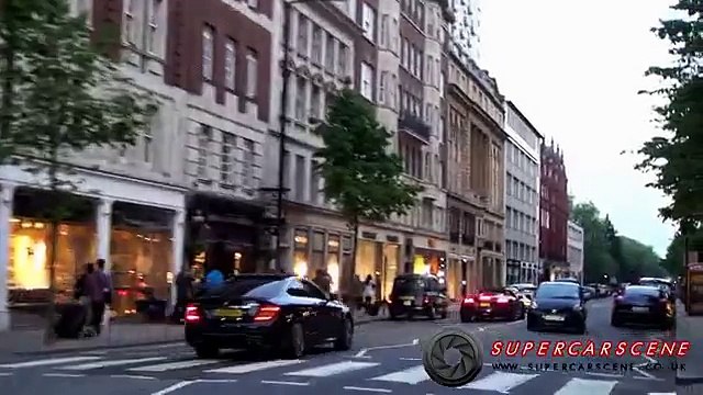 Audi R8 V10 Spyder POWERSLIDE + Supercars Racing!!