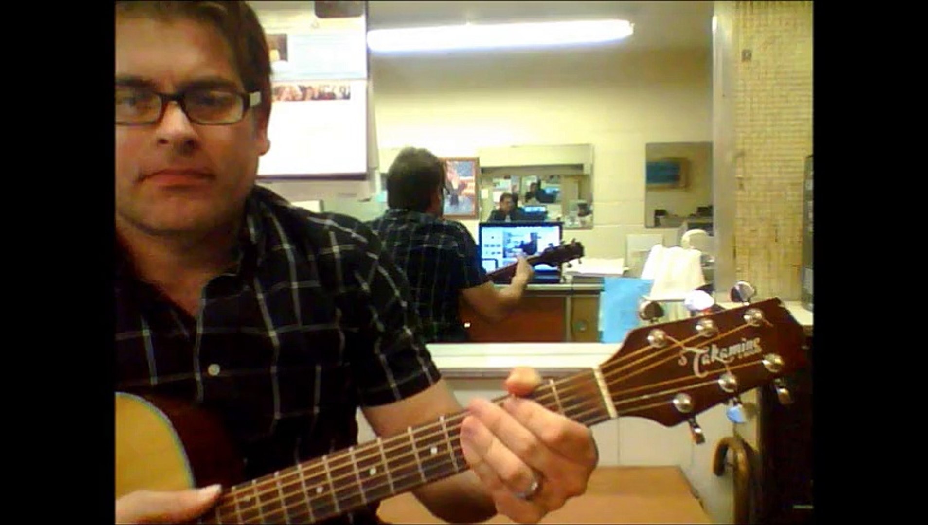 ⁣How to play 5 acoustic songs on guitar (great campfire songs)
