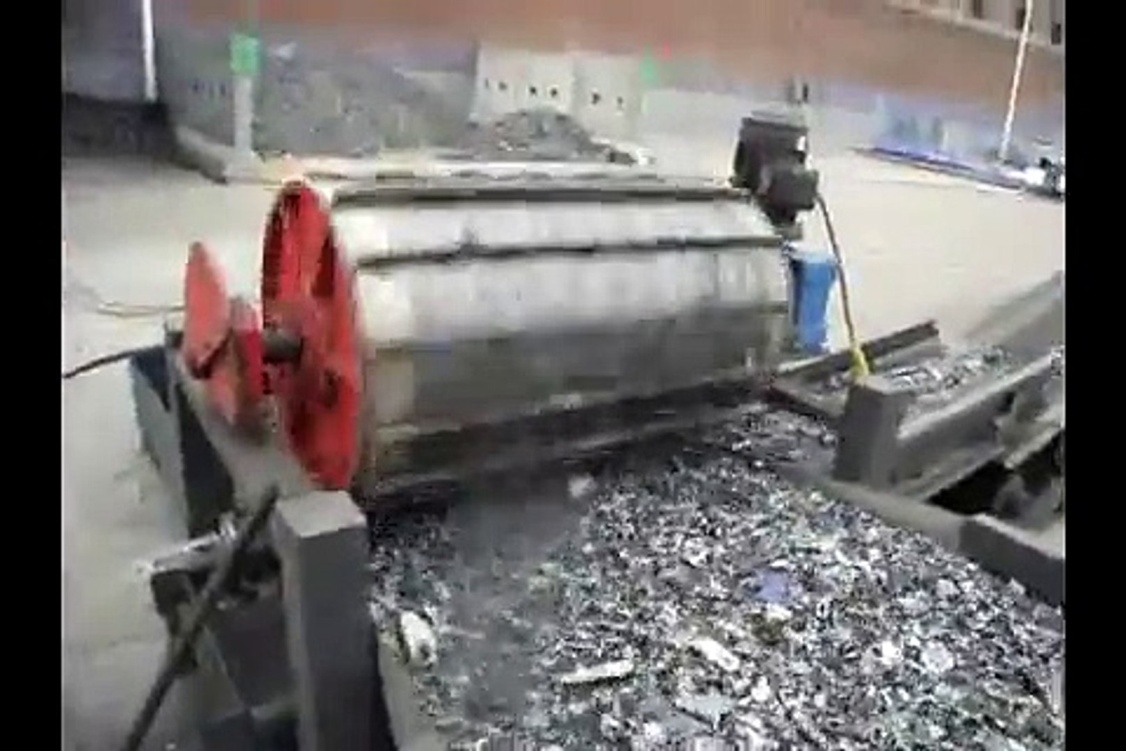 ⁣ENERPAT Scrap Metal Hammer Mill / Scrap Metal Crusher Machine