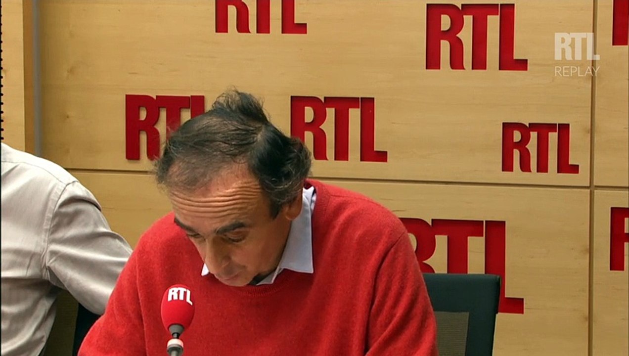 Attentats à Paris : "François Hollande craint de prononcer le nom de notre adversaire", lance Éric Zemmour