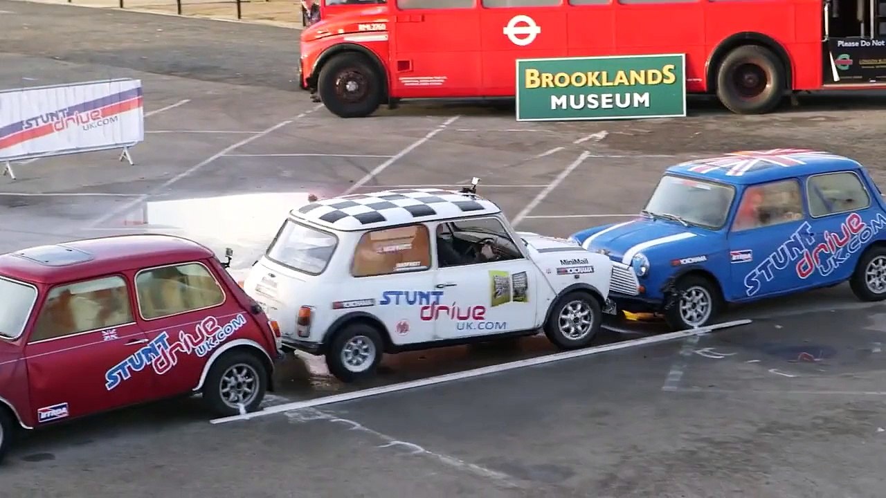 Oseriez-vous vous Garer comme ça le jour de votre Permis ?