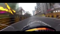 Motorcycle drivers at 300 km/h between the rails : Macao Moto GP