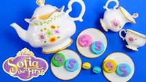 Talking Disney Princess Sofia the First Deluxe Tea Party with Shopkins and Play Doh Macaro