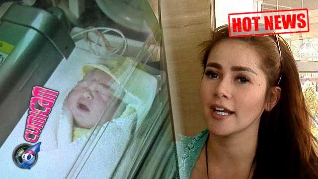 Nia Ramadhani Melahirkan Putra Pertama - Cumicam 17 November 2015