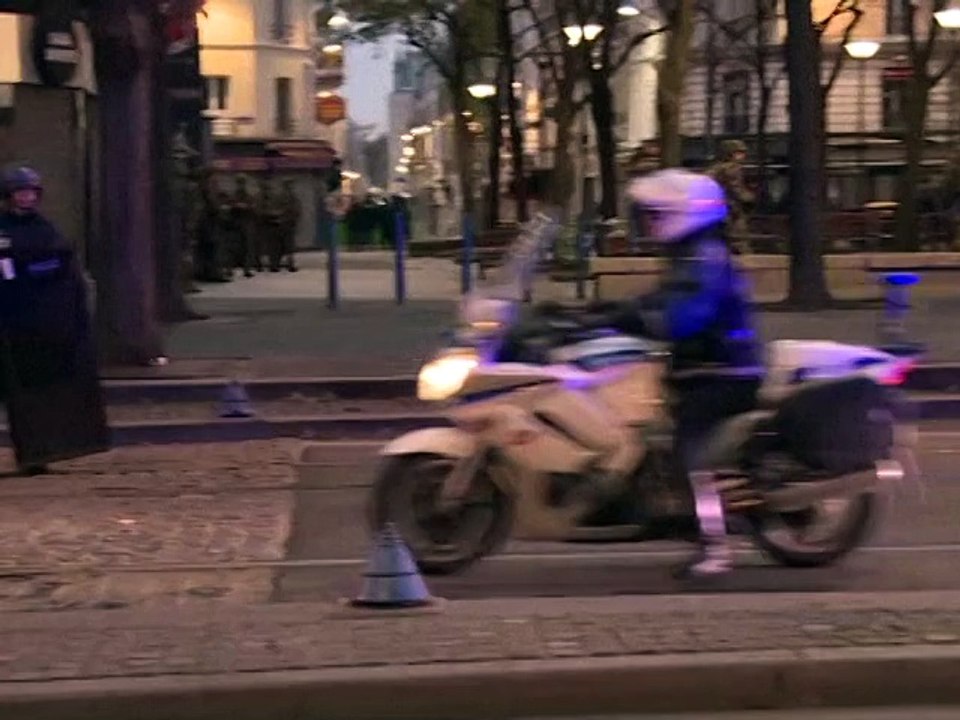 Attentats de Paris: assaut à Saint-Denis, deux morts et trois arrestations