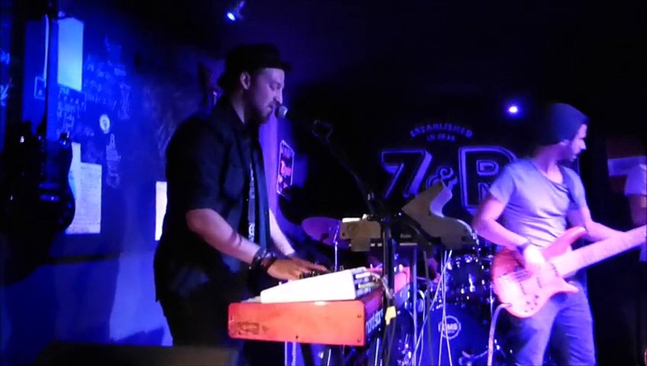 Ghost Side - Paved Street - ZR Echallens - 01.10.2015