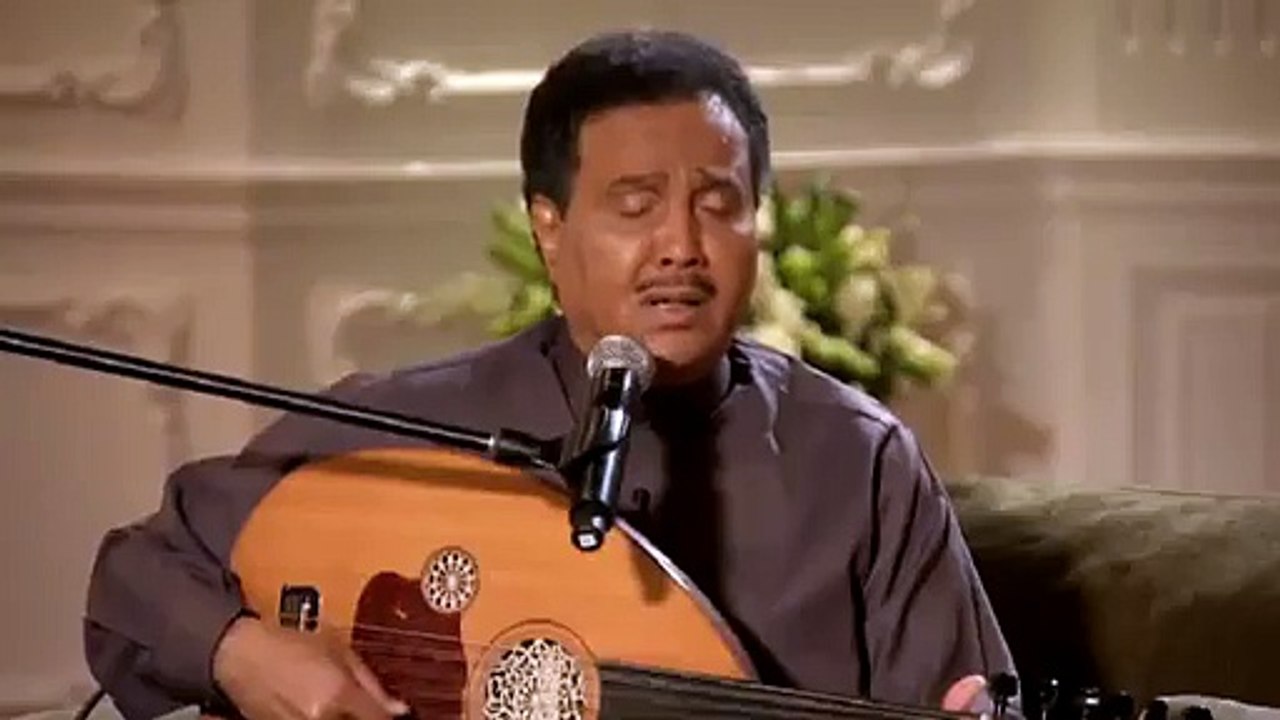 شاهد إعادة حلقة فنان العرب محمد عبده في صولا 3