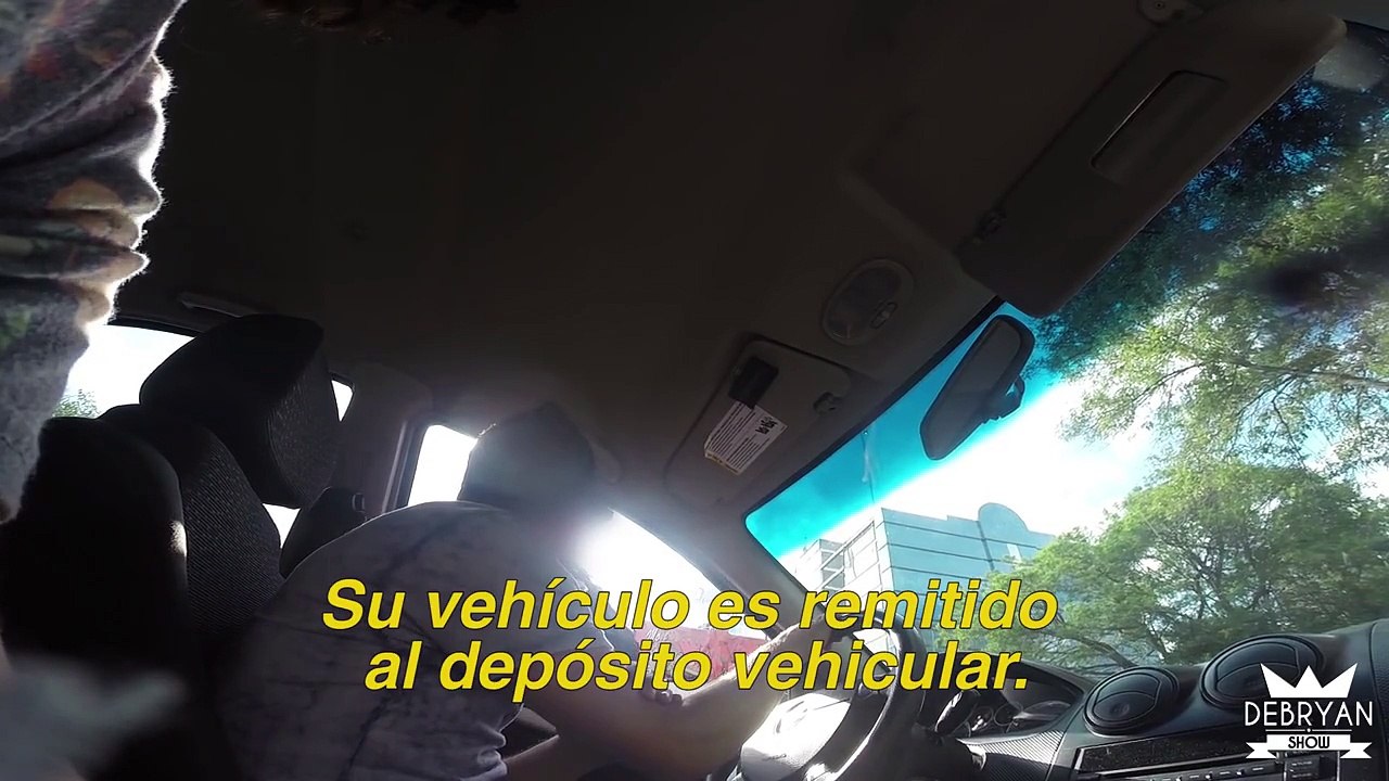 ► Soborno a un Oficial | Mordida a un Policia