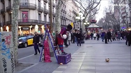 Pertunjukan Pengemis Paling Keren Sejagat