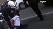 Un rider street cross menotté échappe au flics ! - vidéo Dailymotion