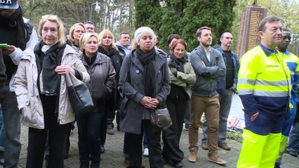 Hommage aux victimes des attentats du 13 novembre 2015