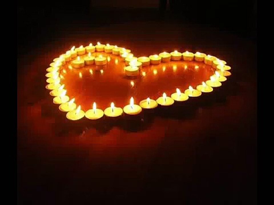 DEKH KAR TUJ KO MEIN GHUM DIL K BULA DETA HUN