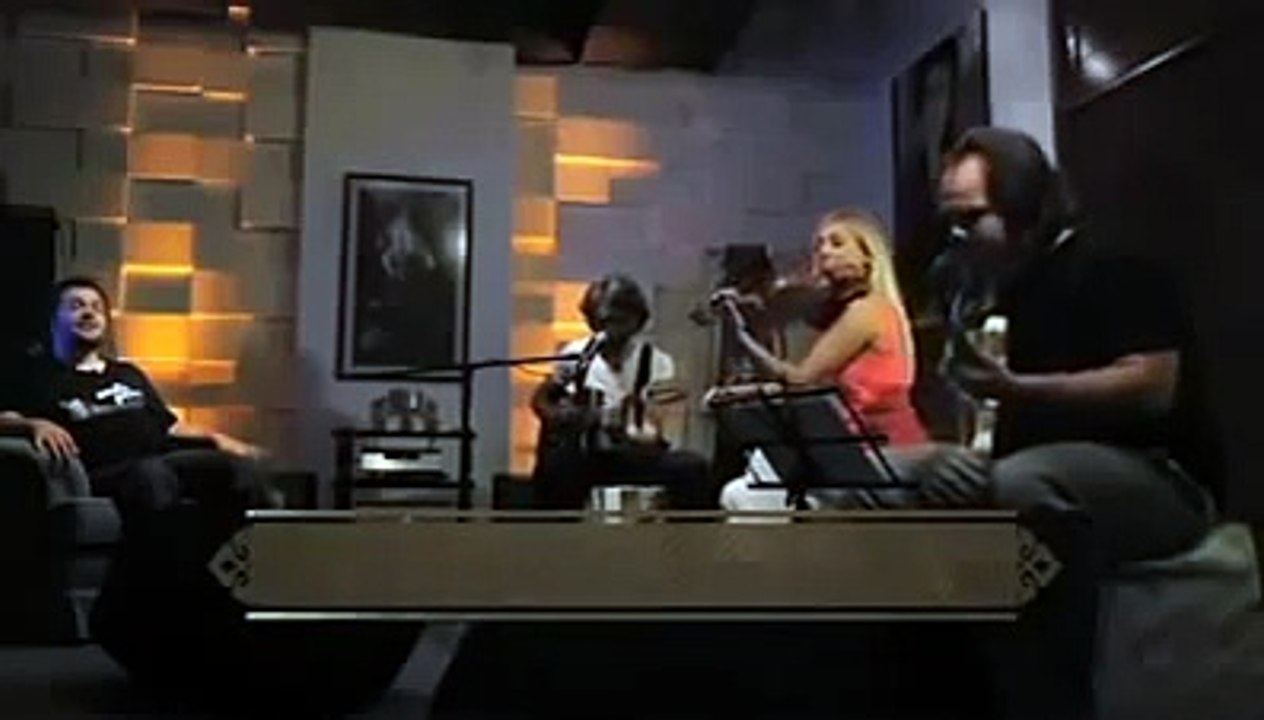 Fırat Tanış - Yani Olmuyor