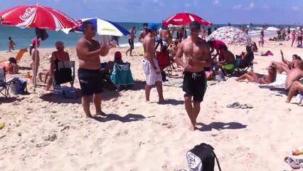 Супер Лезгинка на Море.  НУ Очень Горячо