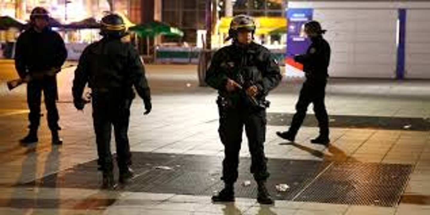 Bomb explosions in France November 2015 (ISIS)