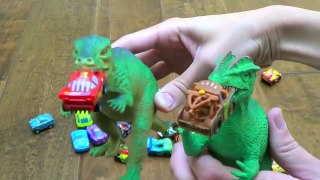 Dinosaurs Attack ❤ Disney Cars and Car Nap Sally, Lightning McQueen Fights Dinosaurs Micro