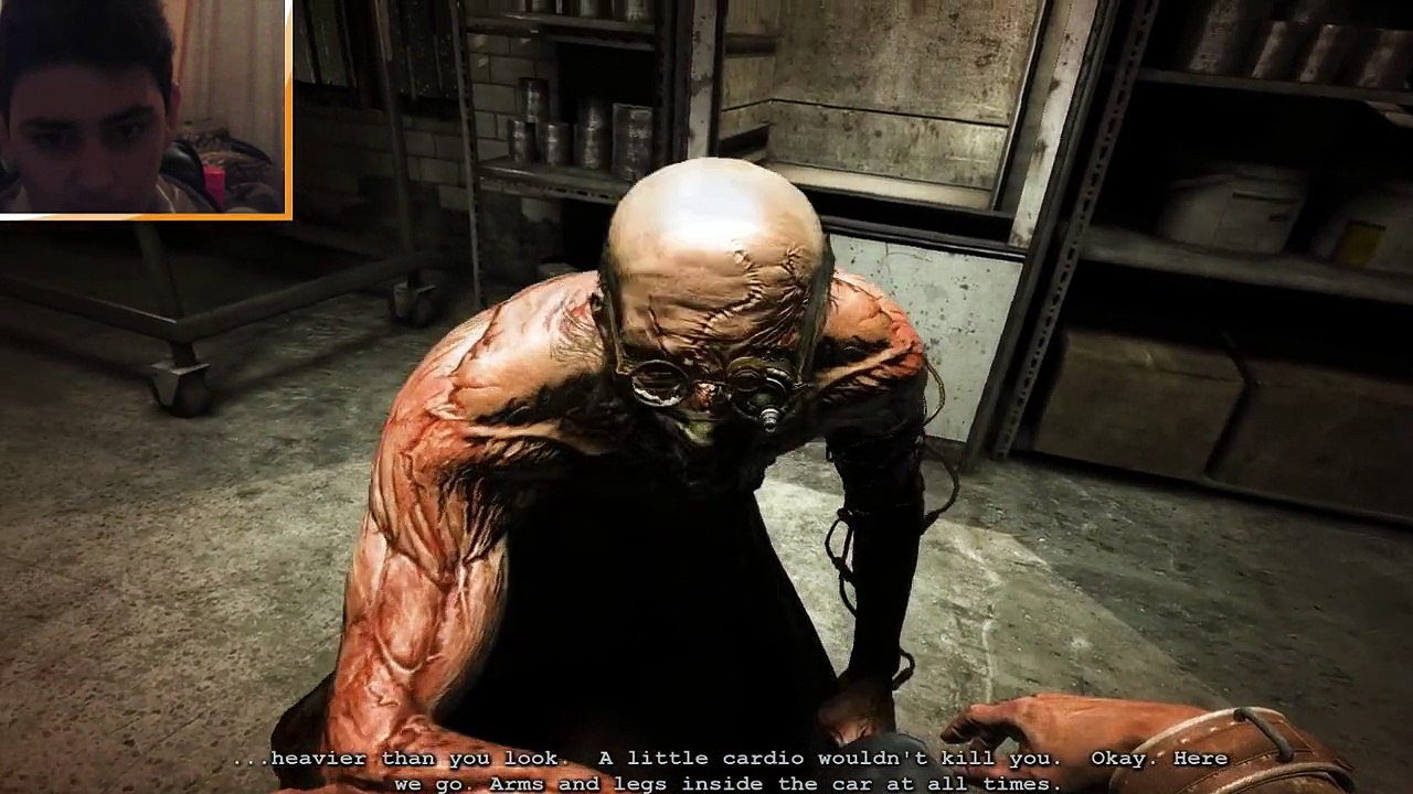SCARY & SPOOKY! - Outlast (5)