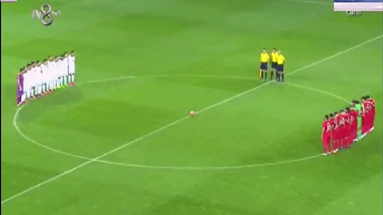 Turkish fans Chant and Whistle During Minute’s Silence For Victims of Paris Attacks 2015