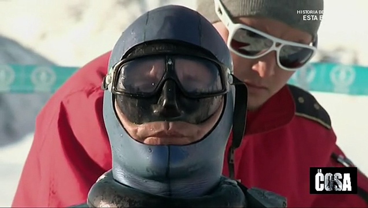 Superman survives 14 minutes without breathing UNDER ICE