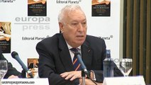 Margallo se solidariza con Francia tras atentados