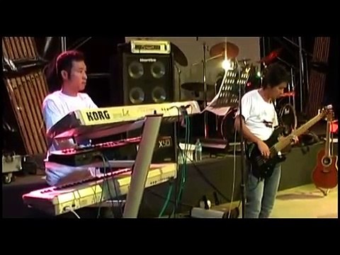 Poe Karen Song Sate Pong ;Ta Ti YA Do Awer (Official MV GSC)