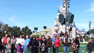 Disneyland Paris : Le Petit Train des 20 ans [ HD ]