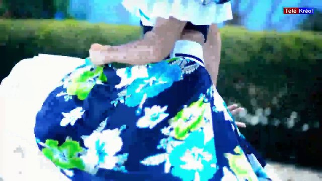 tele kréol en live de Ile de la reunion island (AUTO-RECORD) (2015-11-18 02:34:42 - 2015-11-18 03:20:03)