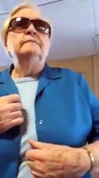 Crazy Racist Old Lady Yells At A Woman For Speaking Spanish At An Ihop!