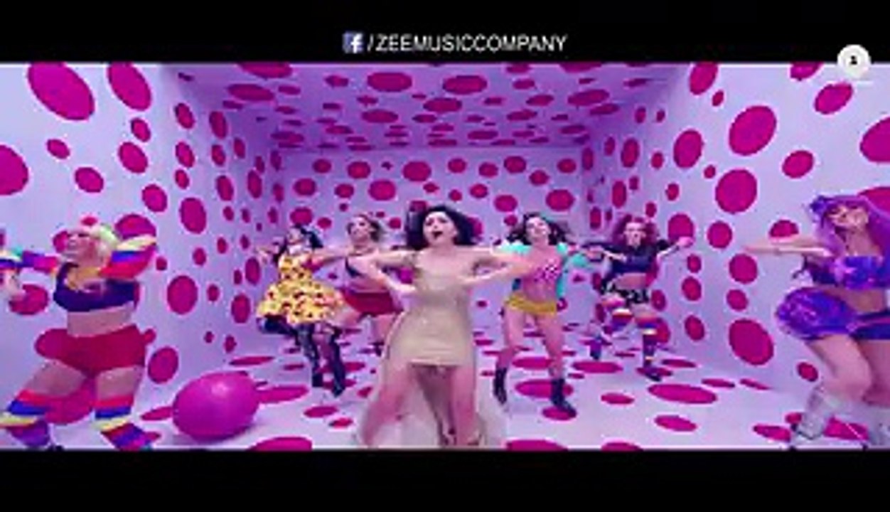Ma tare barbie girl to mera teddy bear